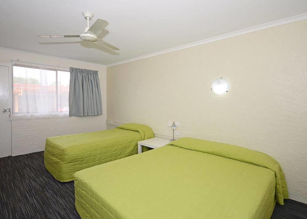 Urangan Motor Inn Hervey Bay Bagian luar foto